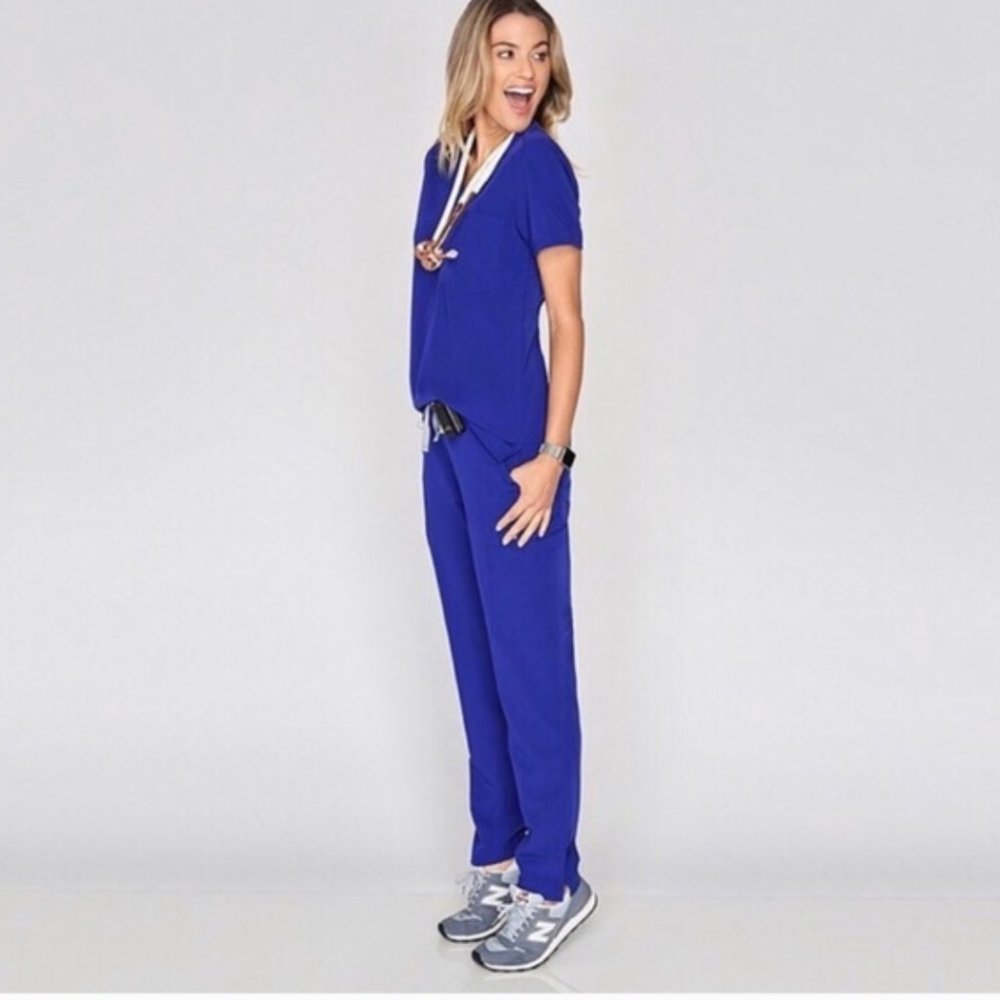 ISO GALAXY BLUE FIGS SCRUBS